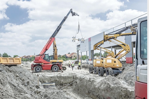 Crane vehicles (BRXX_AP_01_00255)