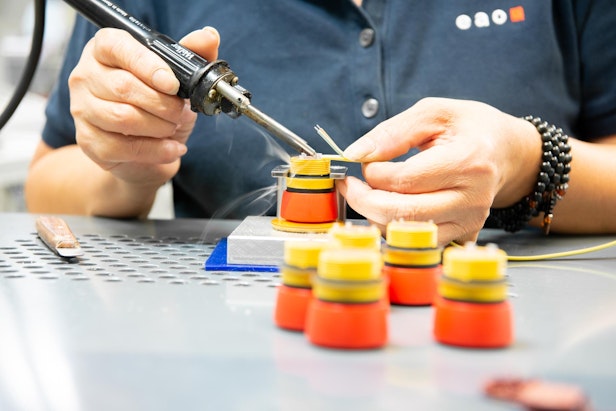 Value Added Service (EAO_CO_01_00223)