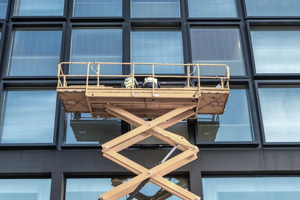 Lifting and moving systems (BRXX_AP_01_00254)