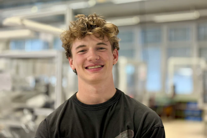 Florian, Apprentice Electronics